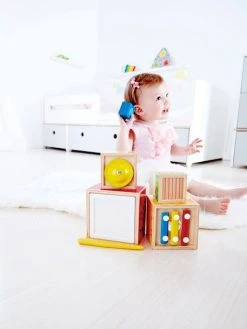 Boîtes Gigognes Musicales HAPE Rouge - Hape -Boutique Ergobaby boites gigognes musicales hape 3