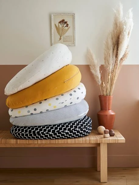 Coussin D'allaitement + Housse De Protection VERTBAUDET Ivoire Graphique - Vertbaudet 2 Coussin D'allaitement + Housse De Protection VERTBAUDET Ivoire Graphique - Vertbaudet – Image 2