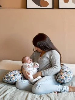 Coussin De Maternité Et D'allaitement BEABA Big Flopsy Gris - Beaba 7 Coussin De Maternité Et D'allaitement BEABA Big Flopsy Gris - Beaba -Boutique Ergobaby coussin de maternite et dallaitement beaba big flopsy 2