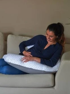 Coussin De Maternité Et D'allaitement évolutif CANDIDE Multirelax+ Gris/imprimé étoiles - Candide -Boutique Ergobaby coussin de maternite et dallaitement evolutif candide multirelax 4