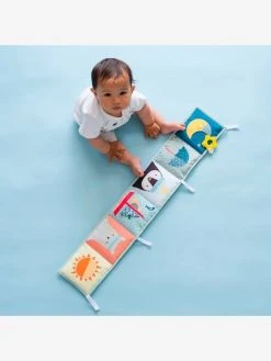 Livre D'activités Pôle Nord BUKI Bleu - Taf Toys -Boutique Ergobaby livre dactivites pole nord buki 5