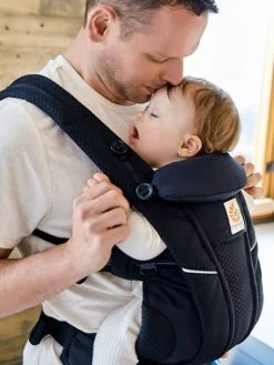 Porte-bébé Omni Breeze ERGOBABY Noir - Ergobaby -Boutique Ergobaby porte bebe omni breeze ergobaby 4