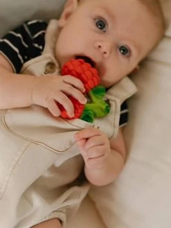 Valery La Framboise - OLI & CAROL Rouge - Oli Et Carol 6 Valery La Framboise - OLI & CAROL Rouge - Oli Et Carol -Boutique Ergobaby valery la framboise oli carol 2